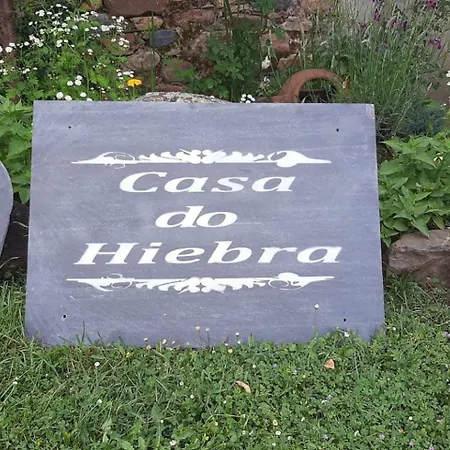 別荘 Casa Do Hiebra Rural Ribeira Sacra *